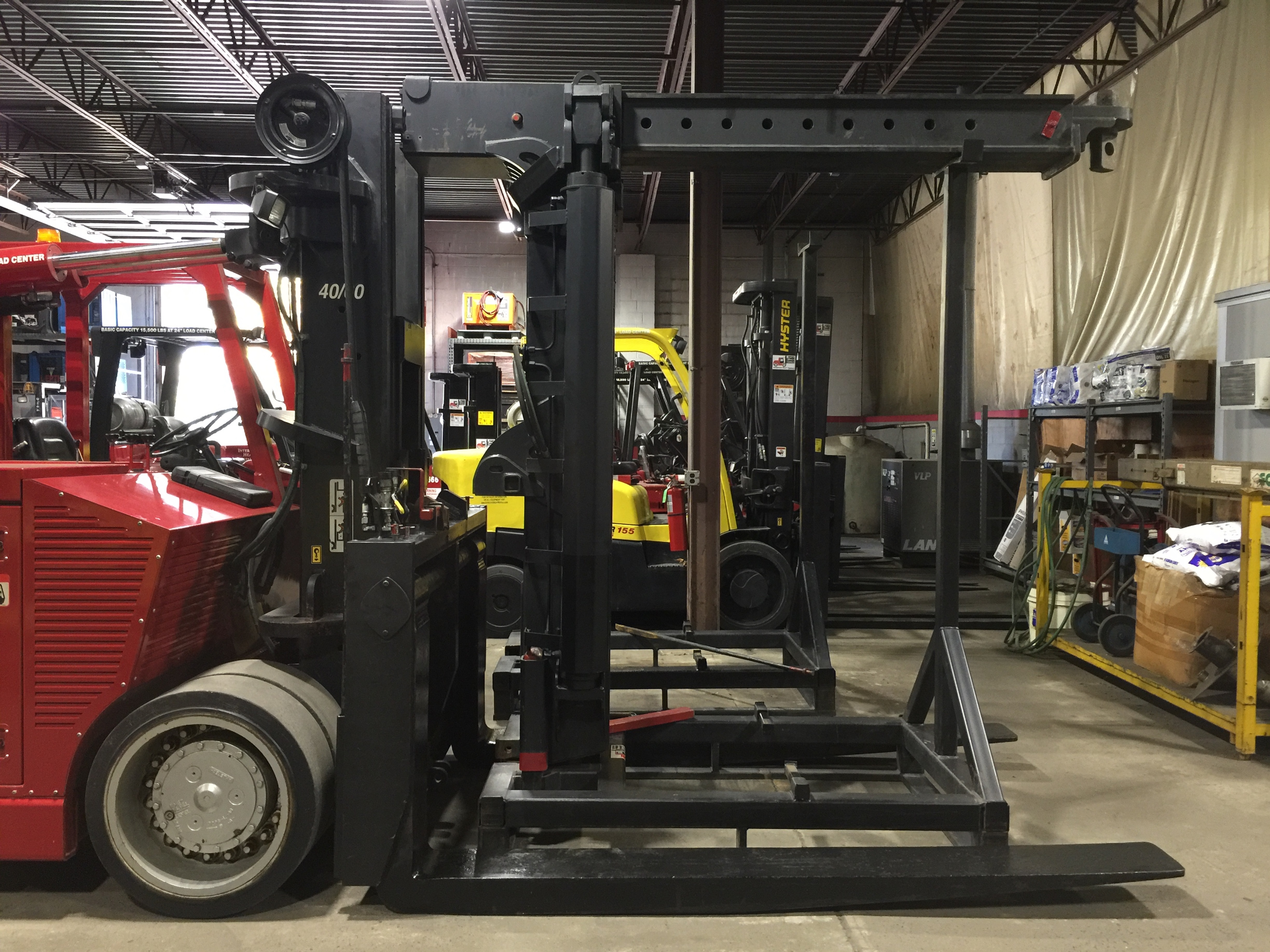 60-633-versa-lift-40-60-interstate-heavy-rentals